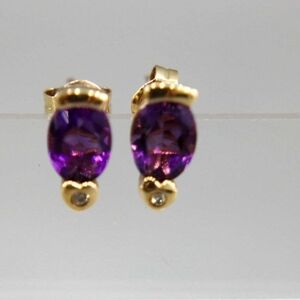 Elegant 14kt  Gold Diamond and Purple Stud Earrings